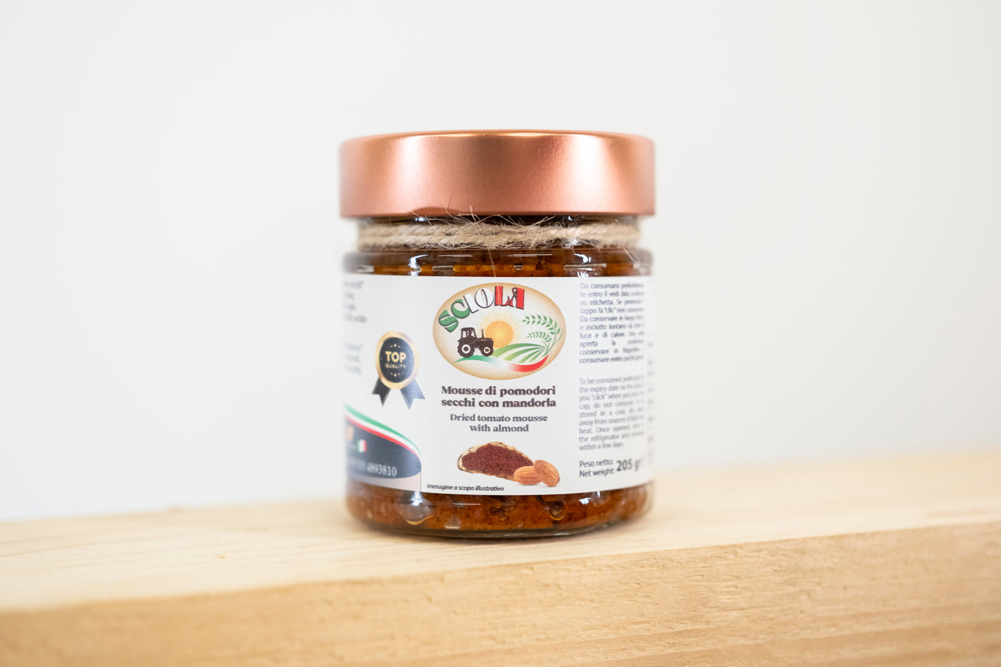 Mousse di pomodori secchi con mandorle